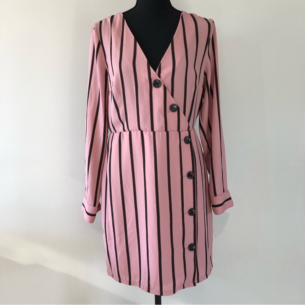 Women’s Dynamite Long sleeved Stripped Dusty rose sheath dress size M